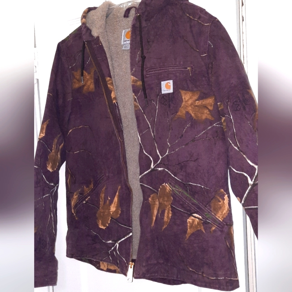 Carhartt Women's Camouflage Utility Jacket in Purple and Brown